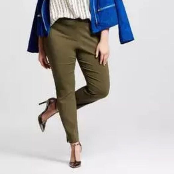 NWT Who What Wear Women's Skinny Crop mid rise back zipper Pants Olive 20W - Picture 1 of 14